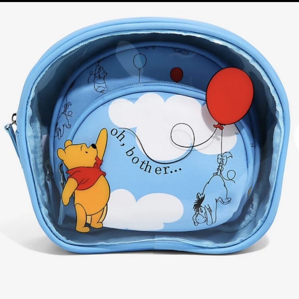 Winnie the Pooh Cosmetics bag set